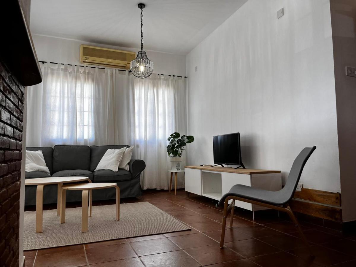 Mhouse44 Villa Peyia Luaran gambar