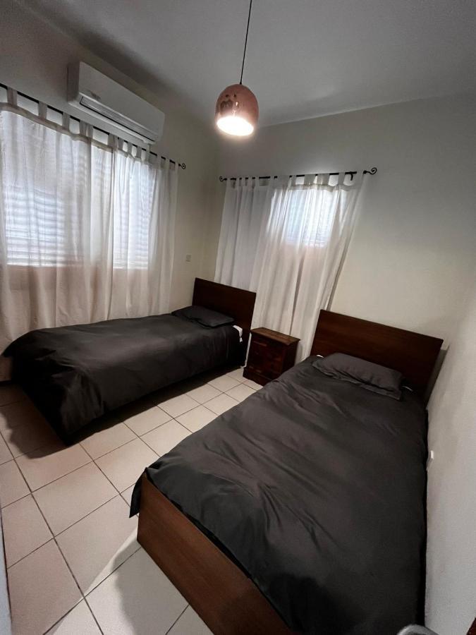 Mhouse44 Villa Peyia Luaran gambar